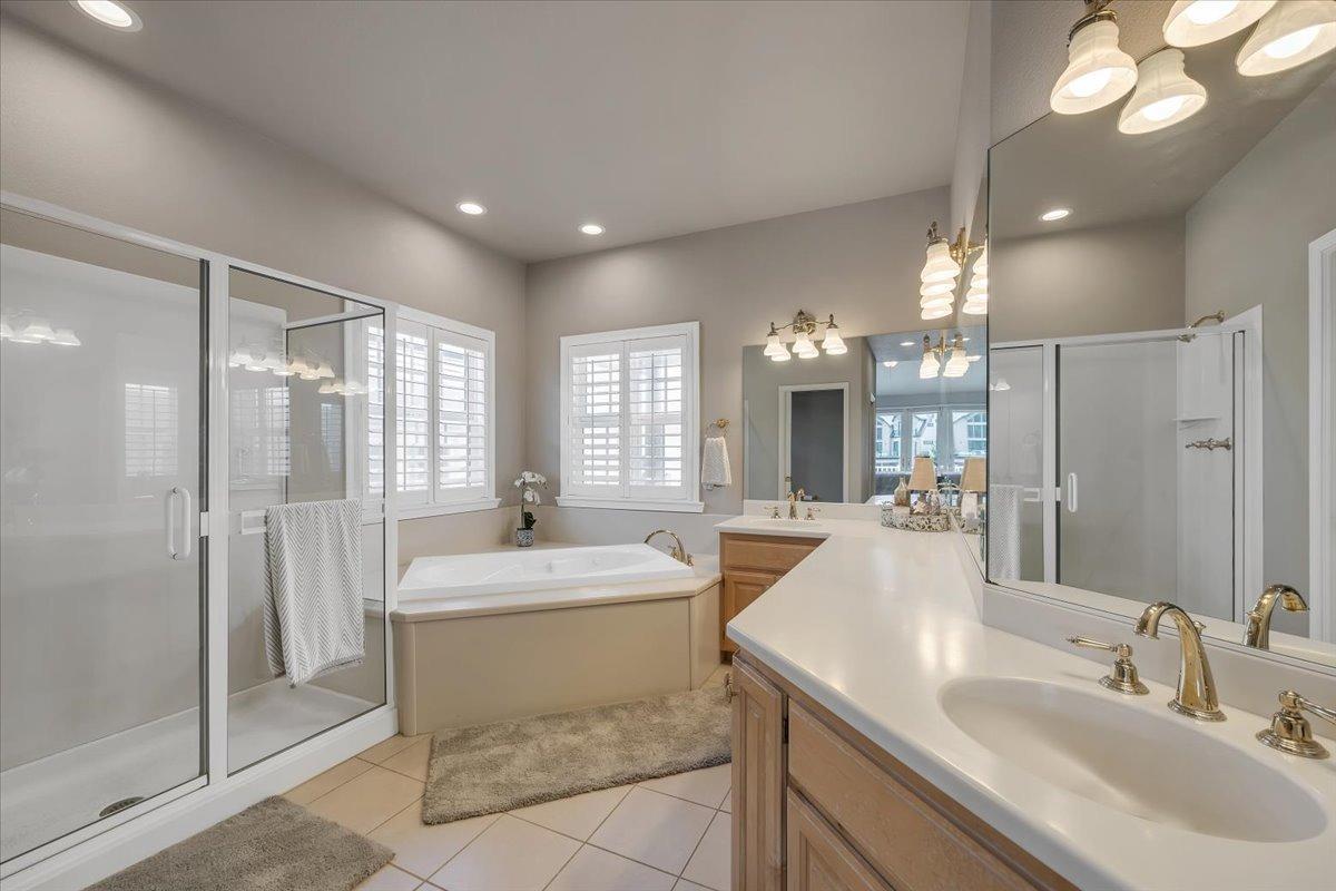 Detail Gallery Image 38 of 90 For 1 Sanguinetti Ct #31,  Copperopolis,  CA 95228 - 4 Beds | 4 Baths