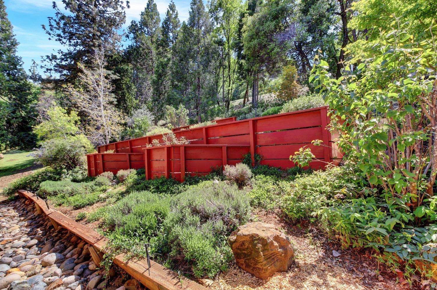 Detail Gallery Image 93 of 99 For 14799 Applewood Ln, Nevada City,  CA 95959 - 3 Beds | 3/1 Baths