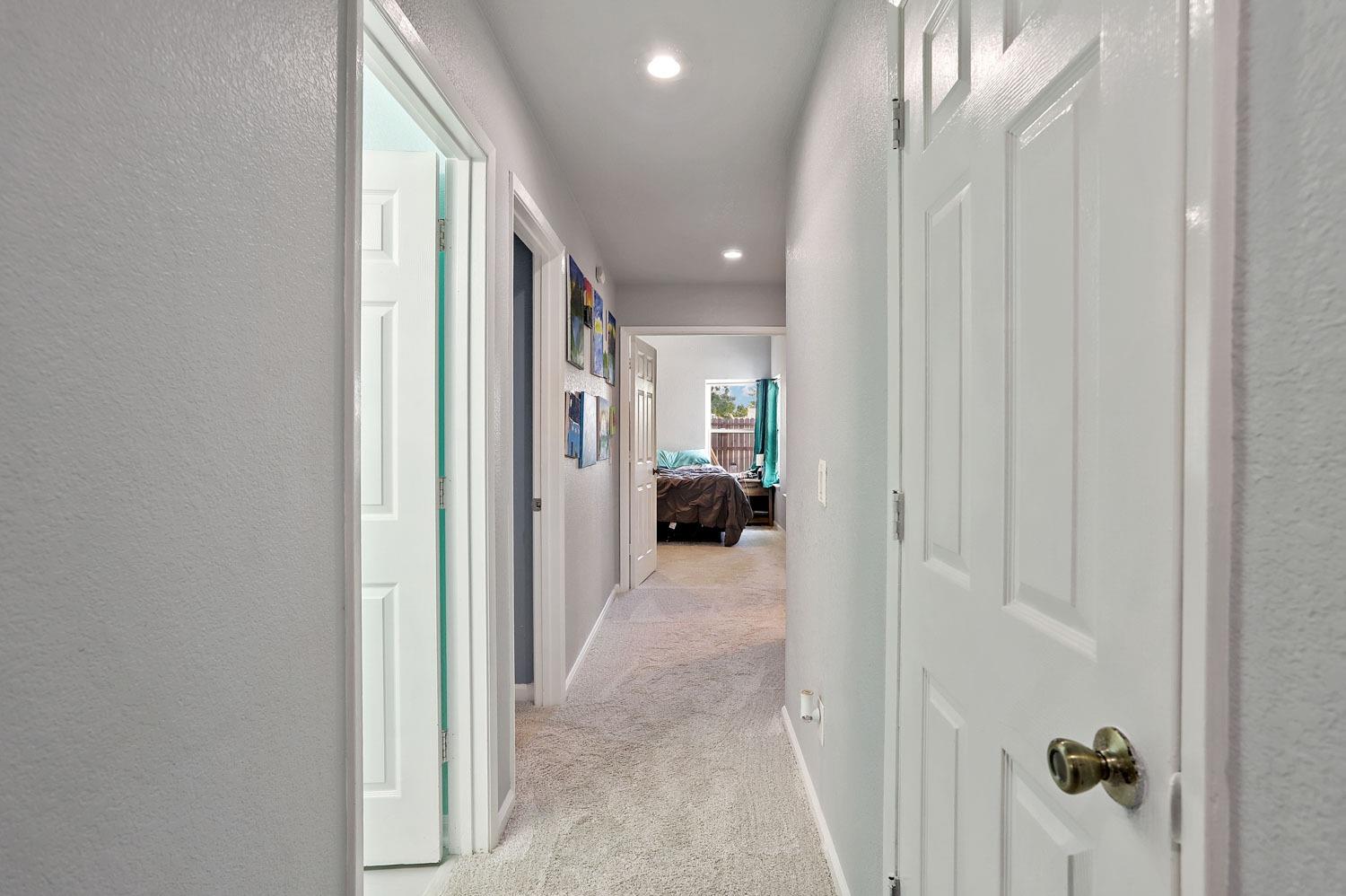 Detail Gallery Image 23 of 43 For 894 Cedar Canyon Cir, Galt,  CA 95632 - 4 Beds | 2 Baths