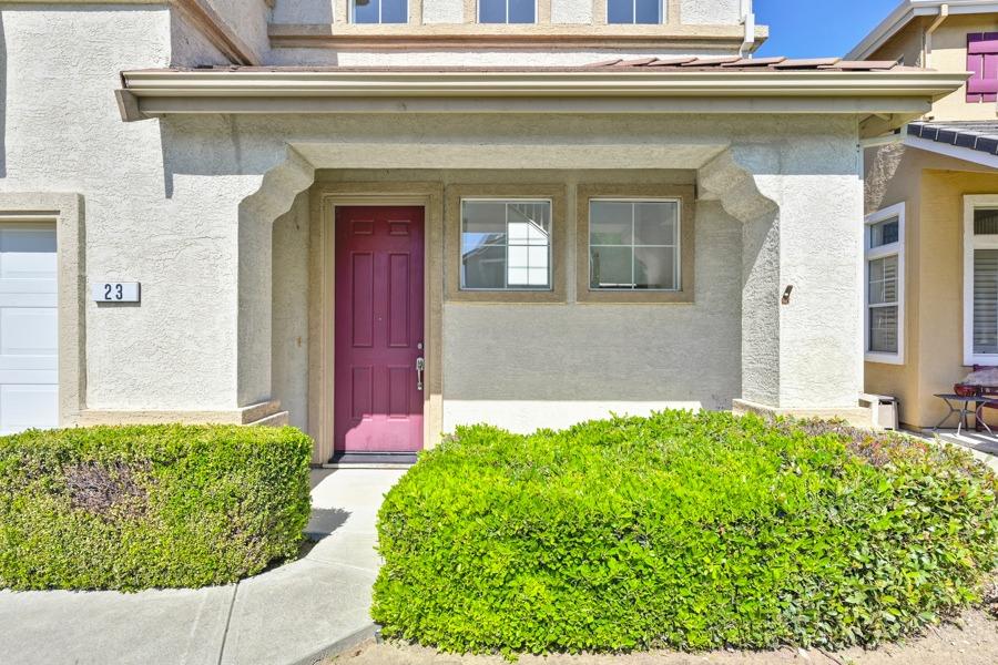 Detail Gallery Image 6 of 38 For 23 Windcatcher Ct, Sacramento,  CA 95834 - 4 Beds | 2/1 Baths