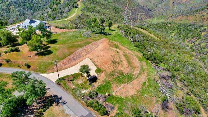 Candy Circle, Mokelumne Hill, California image 1