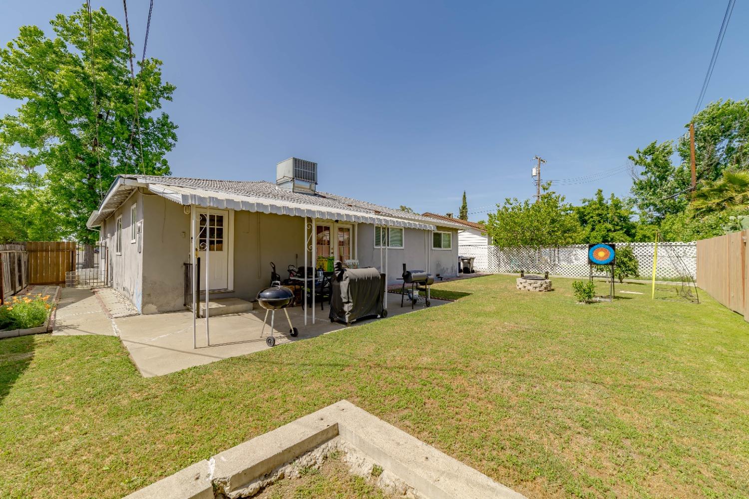 Detail Gallery Image 23 of 26 For 6244 Dundee Dr, North Highlands,  CA 95660 - 3 Beds | 2 Baths