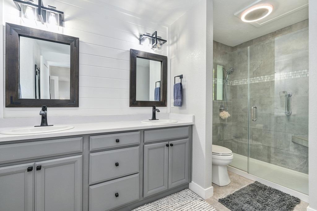 Detail Gallery Image 24 of 45 For 23325 Shadow Dr, Auburn,  CA 95602 - 3 Beds | 2 Baths