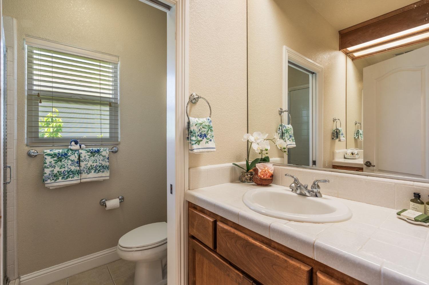 Detail Gallery Image 30 of 42 For 2622 Rockwell Dr, Davis,  CA 95618 - 4 Beds | 3/1 Baths