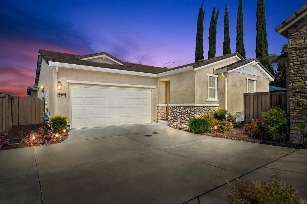 Detail Gallery Image 1 of 84 For 3941 Arco Del Paso Ln, Sacramento,  CA 95834 - 2 Beds | 2 Baths