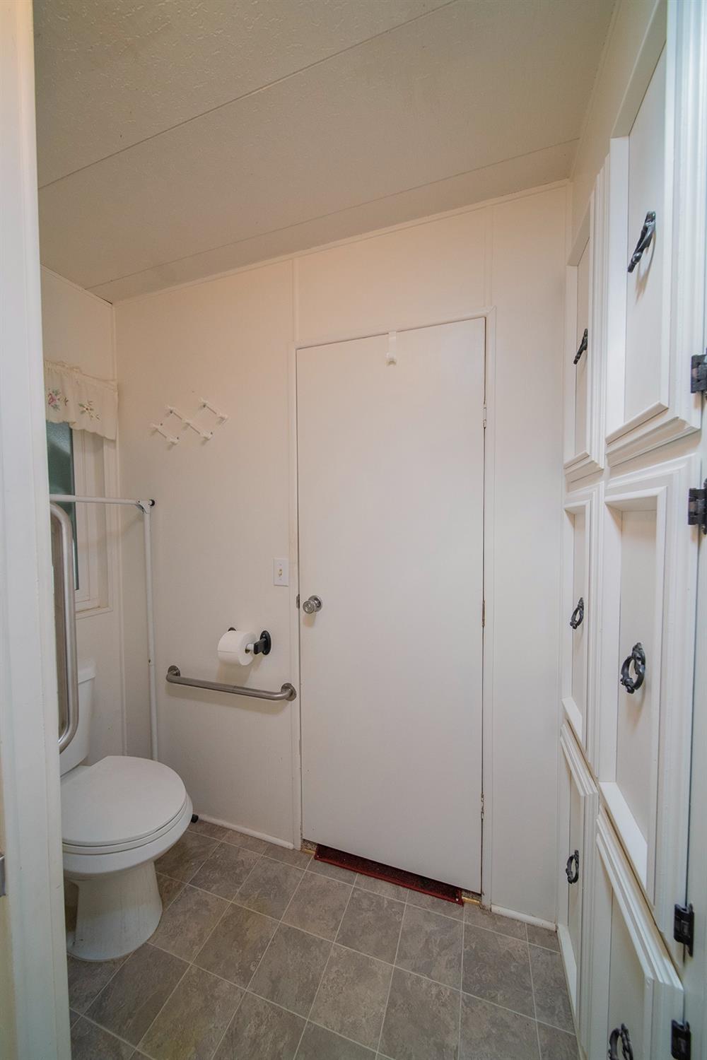 Detail Gallery Image 21 of 30 For 6709 Alden Ln, Citrus Heights,  CA 95621 - 2 Beds | 2 Baths