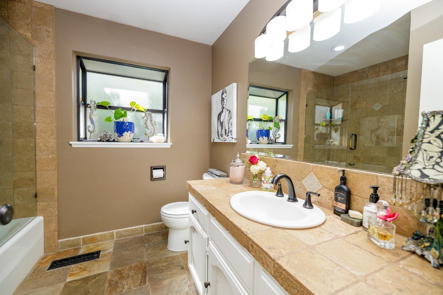 Detail Gallery Image 36 of 57 For 510 Northgate Dr, Modesto,  CA 95350 - 4 Beds | 2 Baths