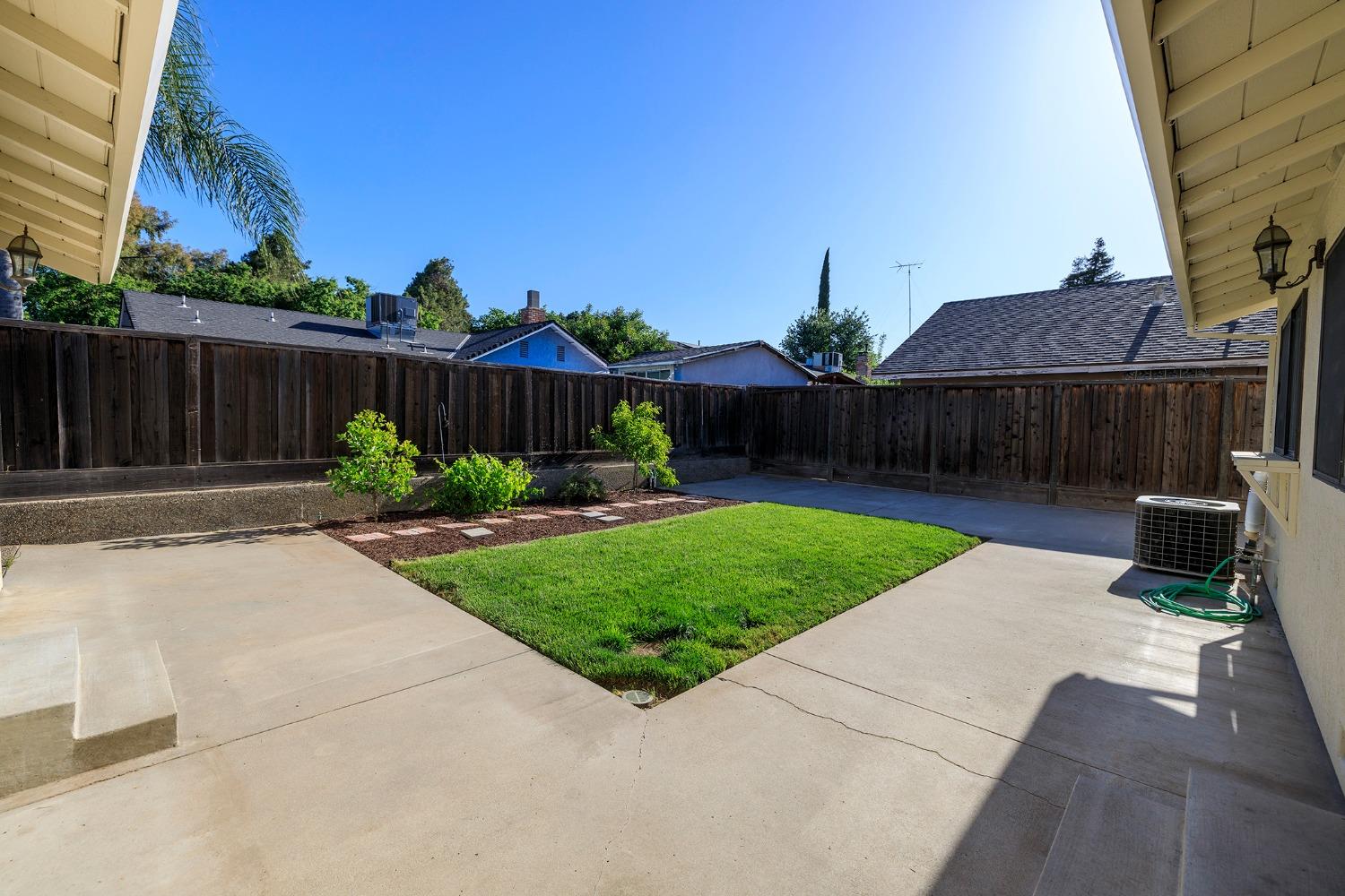Detail Gallery Image 39 of 43 For 3413 Woodbine Dr, Modesto,  CA 95355 - 5 Beds | 2 Baths