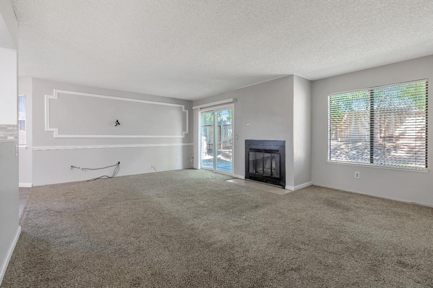 Detail Gallery Image 18 of 62 For 6613 Flaming Arrow Dr, Citrus Heights,  CA 95621 - 4 Beds | 2/1 Baths