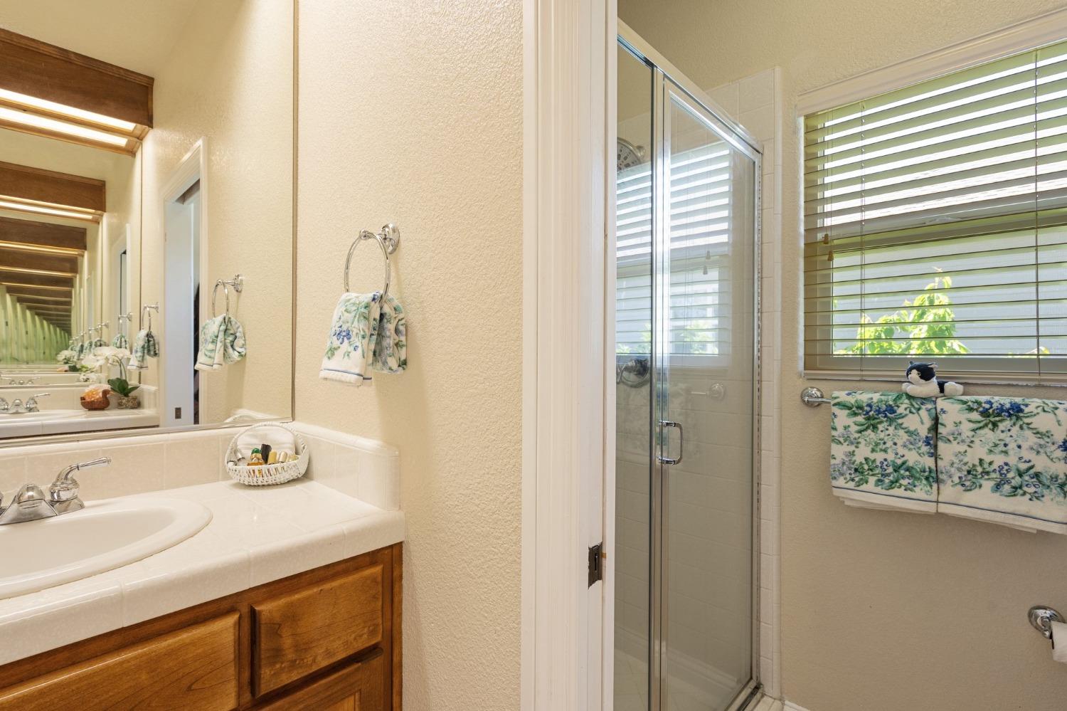 Detail Gallery Image 31 of 42 For 2622 Rockwell Dr, Davis,  CA 95618 - 4 Beds | 3/1 Baths