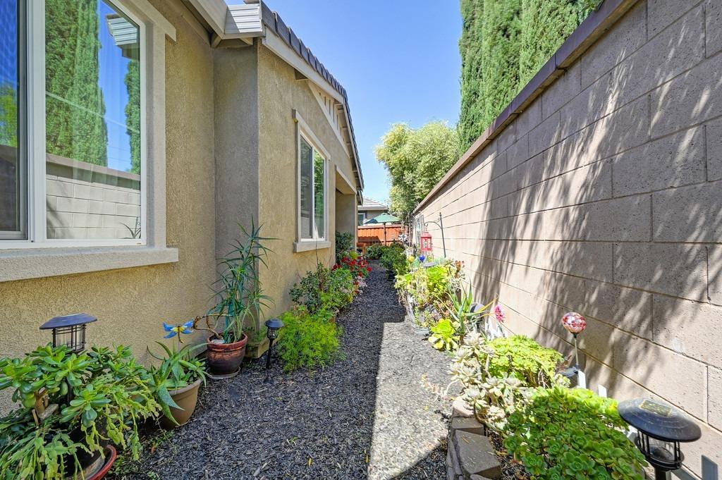 Detail Gallery Image 53 of 84 For 3941 Arco Del Paso Ln, Sacramento,  CA 95834 - 2 Beds | 2 Baths