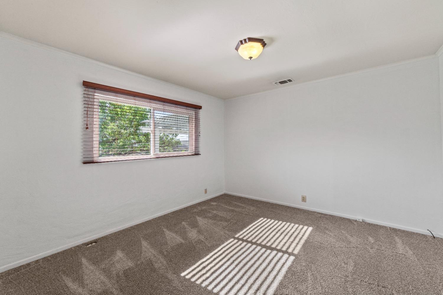Detail Gallery Image 26 of 43 For 1012 Harrison Ave, Lincoln,  CA 95648 - 3 Beds | 1/1 Baths