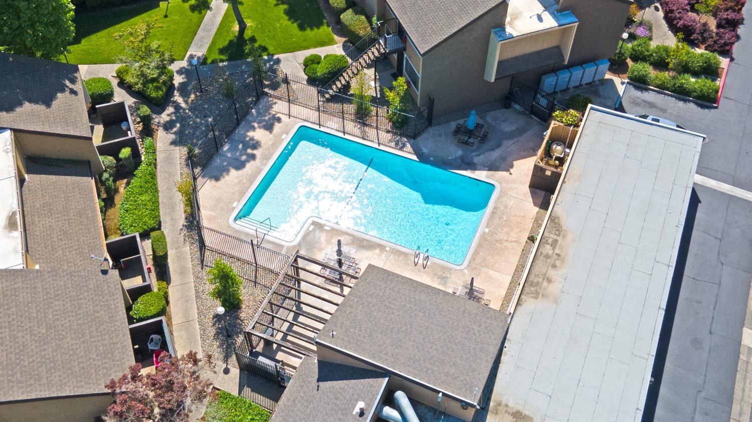 Detail Gallery Image 20 of 21 For 325 Standiford Ave #39,  Modesto,  CA 95350 - 2 Beds | 1 Baths