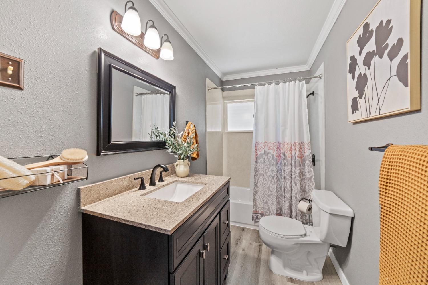 Detail Gallery Image 23 of 43 For 1012 Harrison Ave, Lincoln,  CA 95648 - 3 Beds | 1/1 Baths