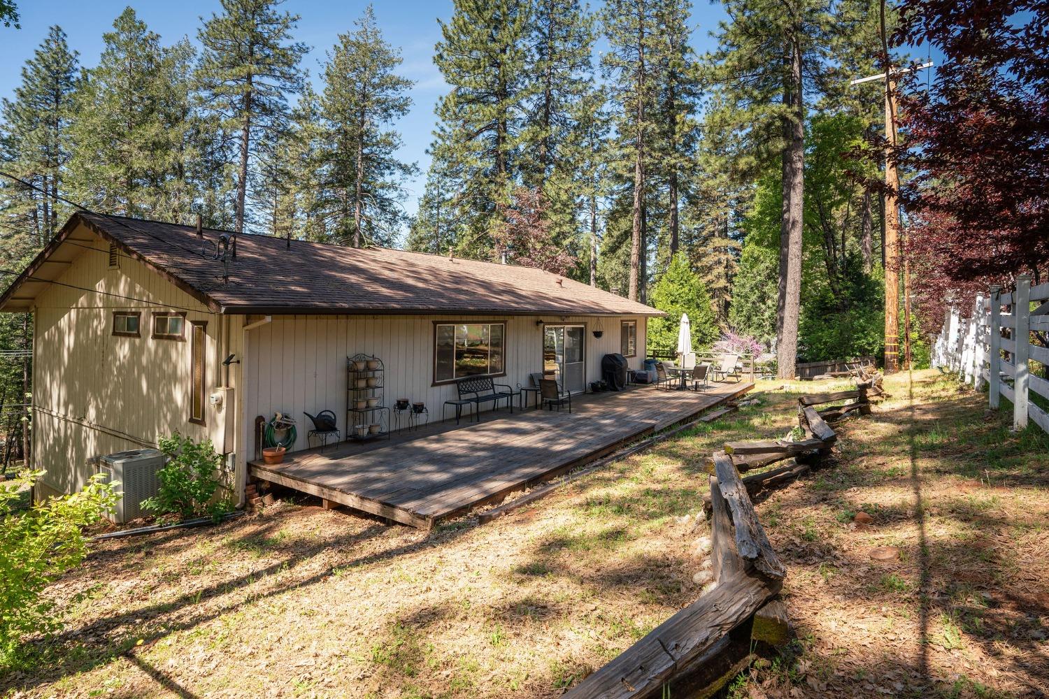 Detail Gallery Image 5 of 48 For 11464 Banner Lava Cap, Nevada City,  CA 95959 - 3 Beds | 2 Baths