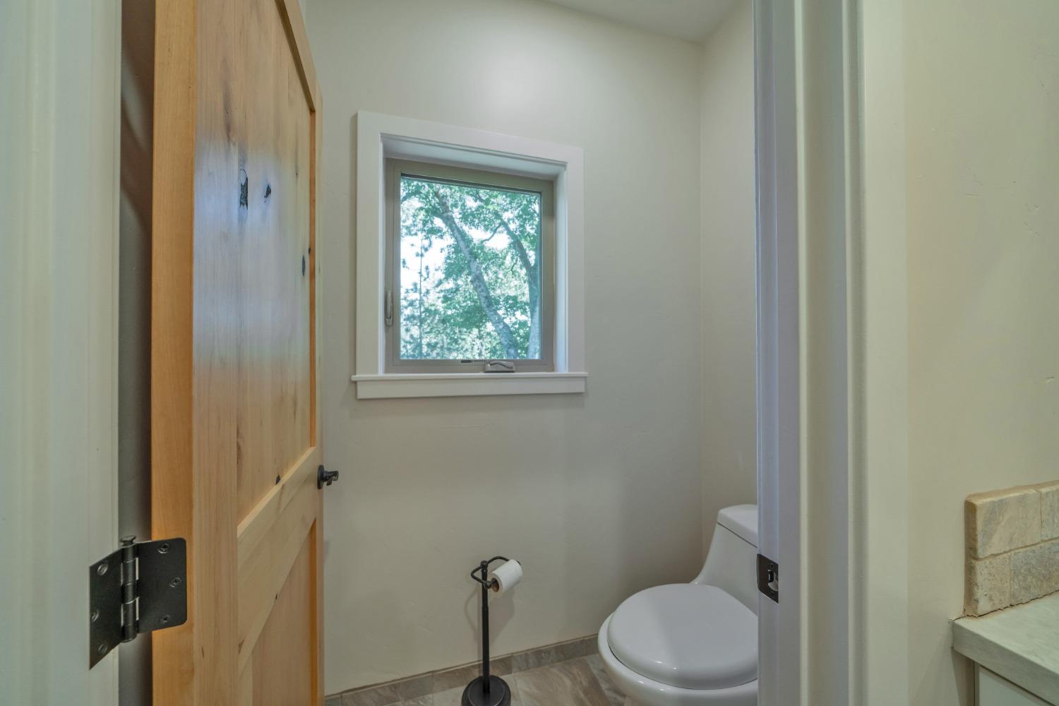 Detail Gallery Image 13 of 63 For 4342 Savage Rd, Placerville,  CA 95667 - 2 Beds | 2 Baths