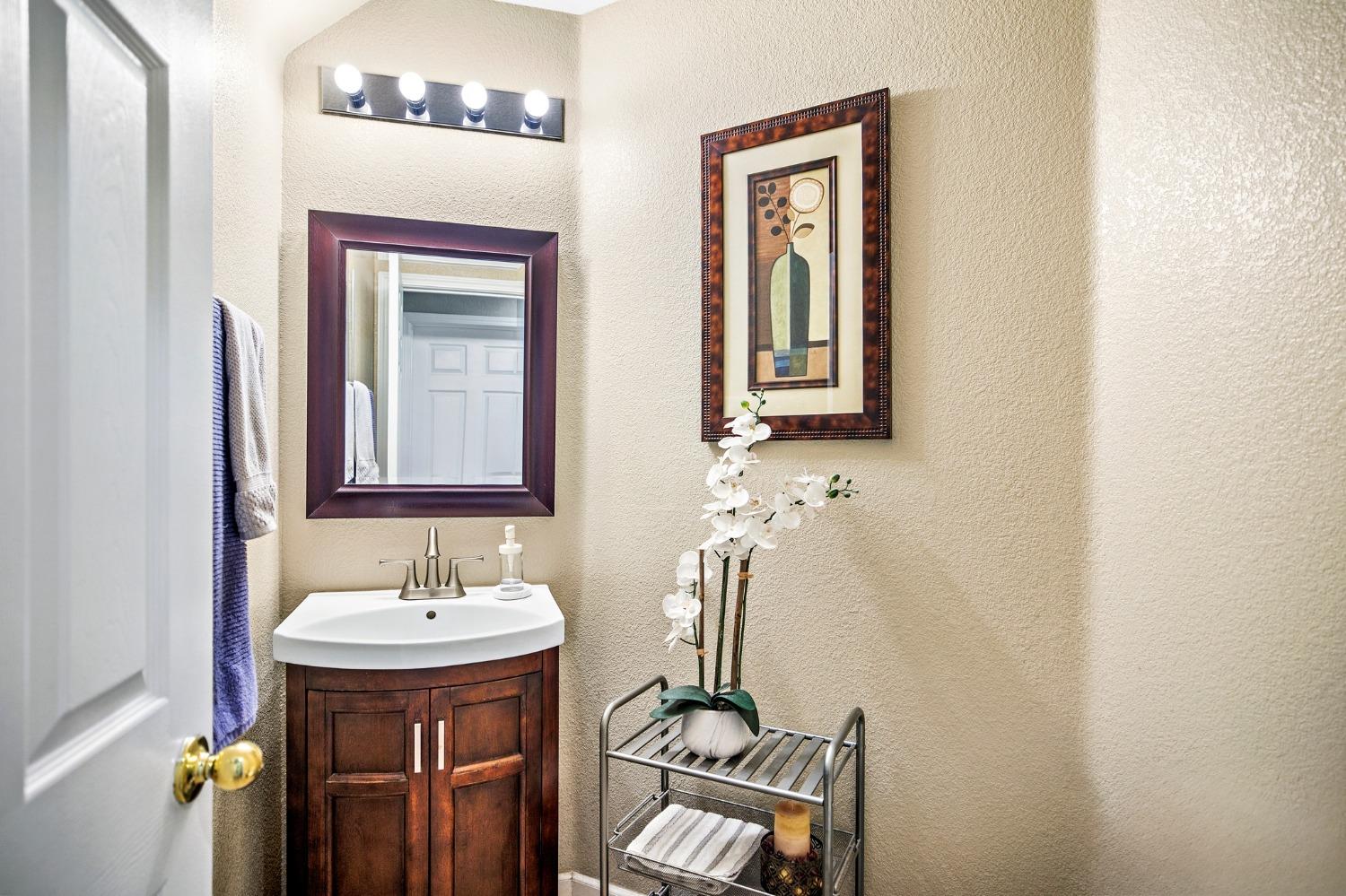 Detail Gallery Image 16 of 43 For 5911 Dresden Way, Stockton,  CA 95212 - 3 Beds | 2/1 Baths