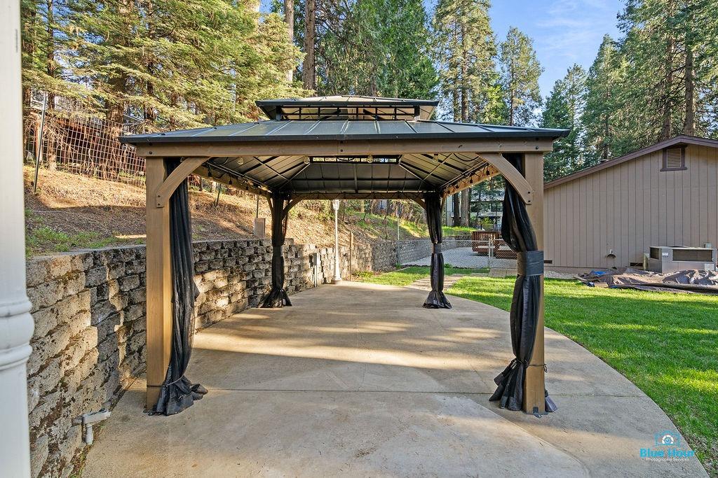 Detail Gallery Image 33 of 37 For 3095 Castlewood Circle, Pollock Pines,  CA 95726 - 3 Beds | 2 Baths