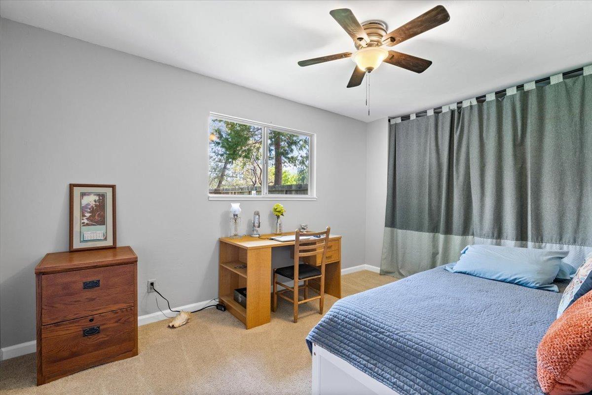 Detail Gallery Image 18 of 29 For 10211 Weber St, Grass Valley,  CA 95945 - 3 Beds | 2 Baths