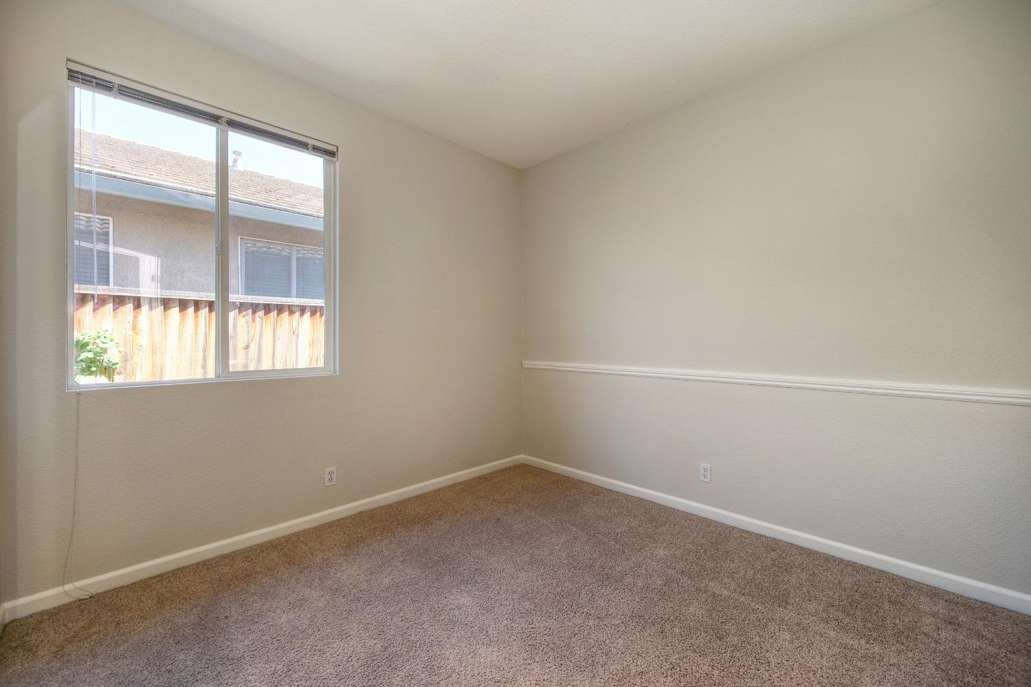 Detail Gallery Image 24 of 28 For 7 Windchime Ct, Sacramento,  CA 95823 - 3 Beds | 2 Baths