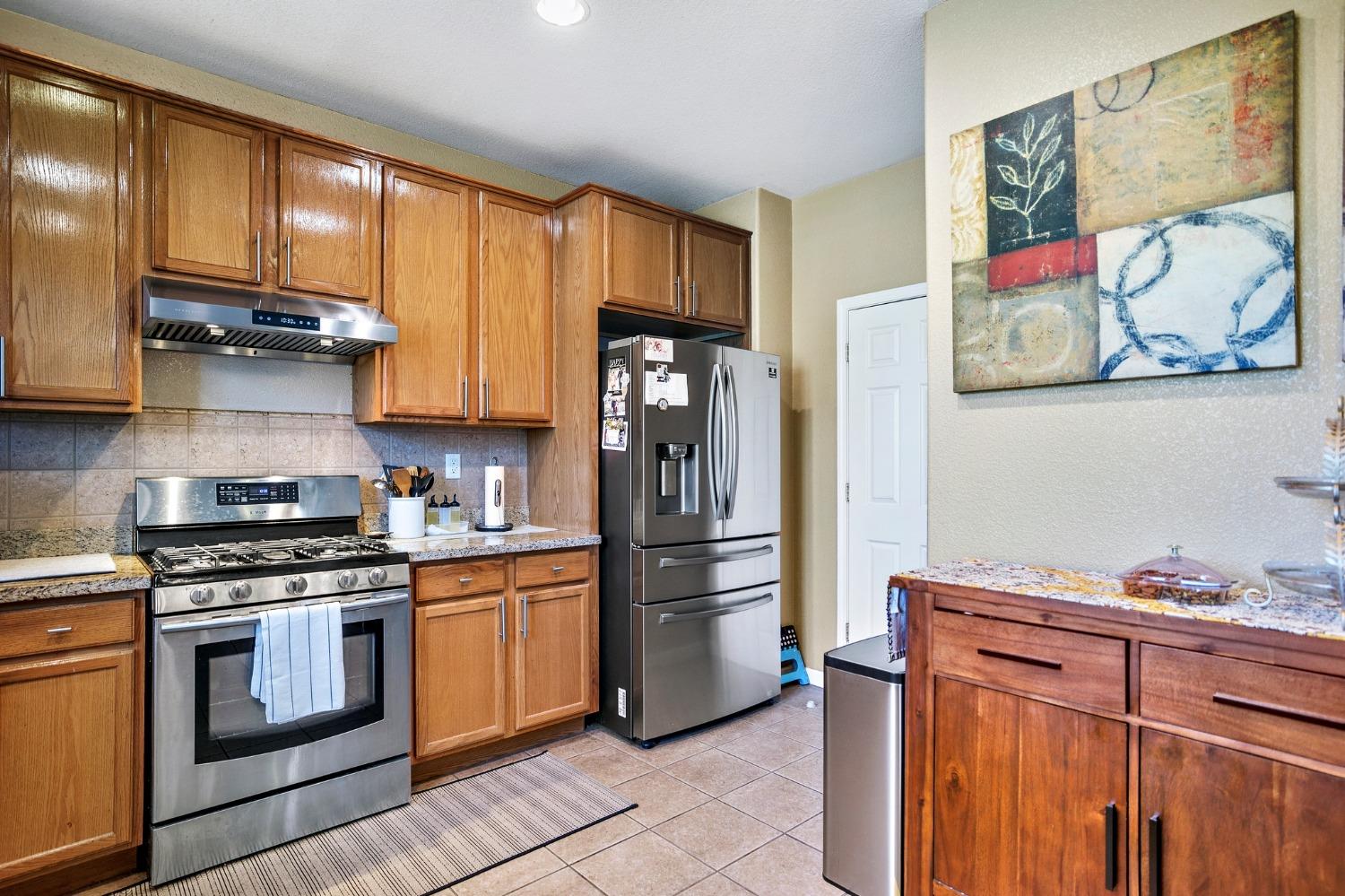 Detail Gallery Image 15 of 43 For 5911 Dresden Way, Stockton,  CA 95212 - 3 Beds | 2/1 Baths