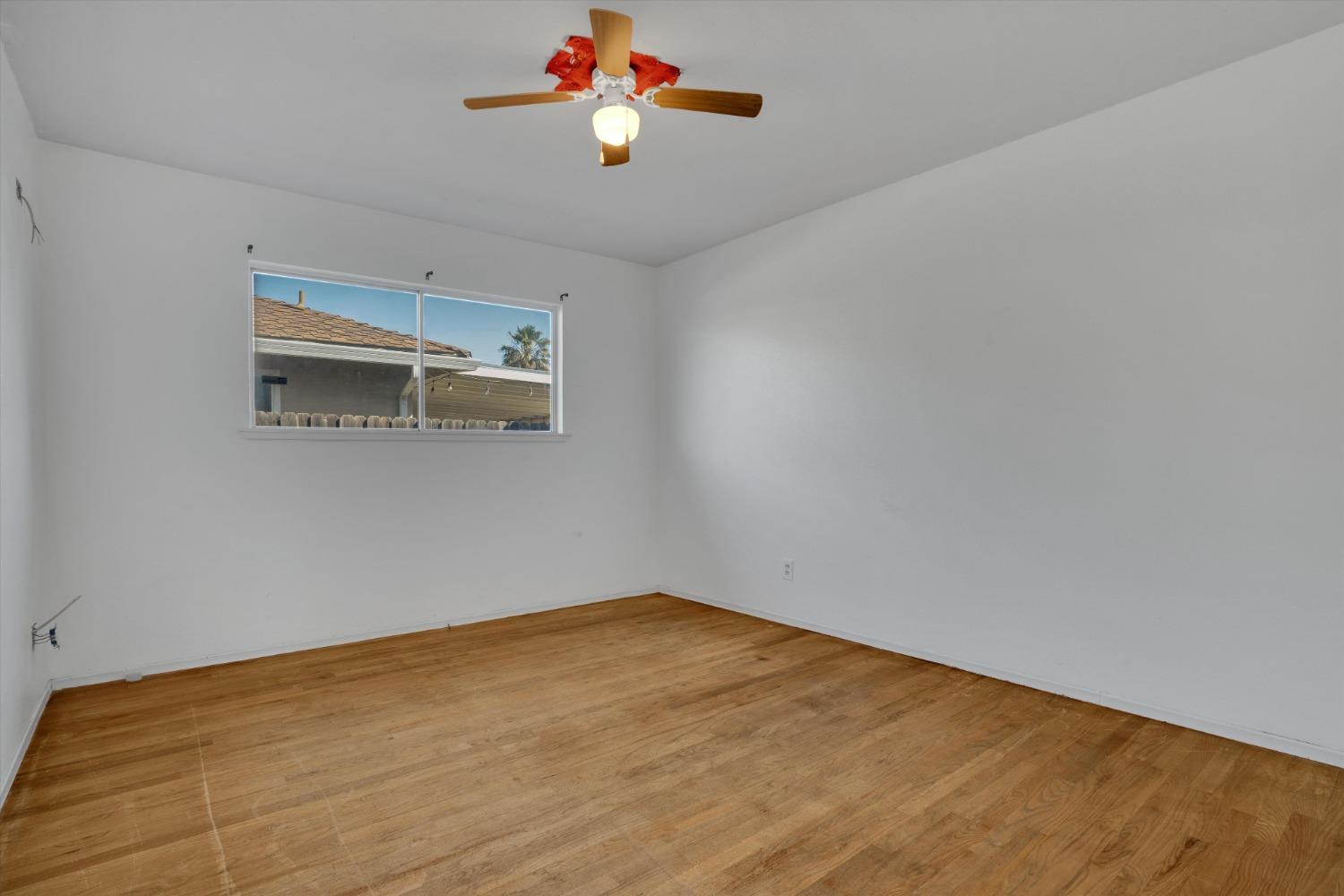 Detail Gallery Image 14 of 27 For 300 S 7th St, Patterson,  CA 95363 - 3 Beds | 2 Baths
