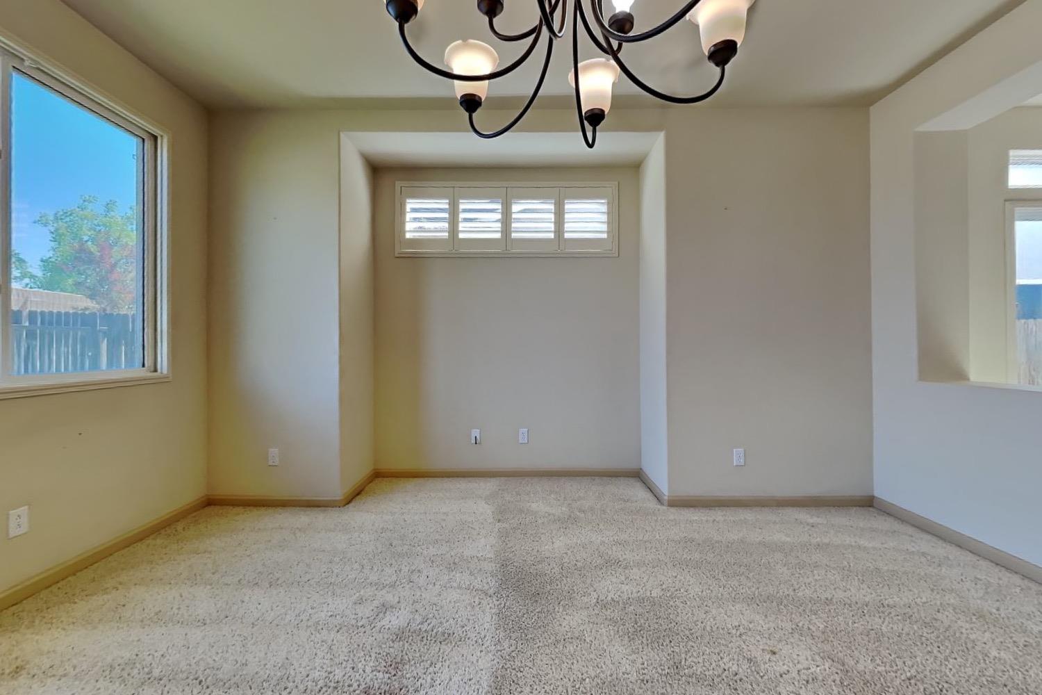 Detail Gallery Image 25 of 86 For 1573 Esplanade Dr, Merced,  CA 95348 - 4 Beds | 2 Baths