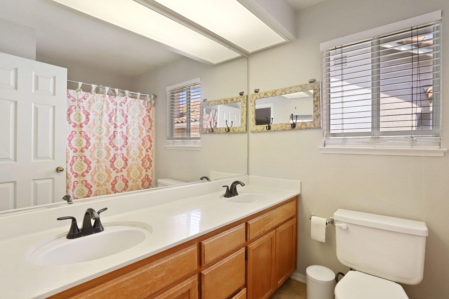 Detail Gallery Image 24 of 48 For 305 Pacheco Dr, Tracy,  CA 95376 - 4 Beds | 2/1 Baths