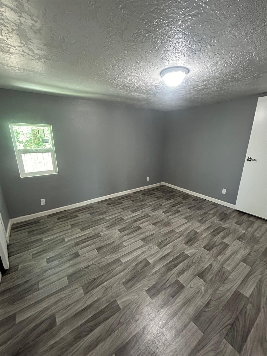 Detail Gallery Image 15 of 28 For 1786 W Washington St, Stockton,  CA 95203 - 2 Beds | 2 Baths
