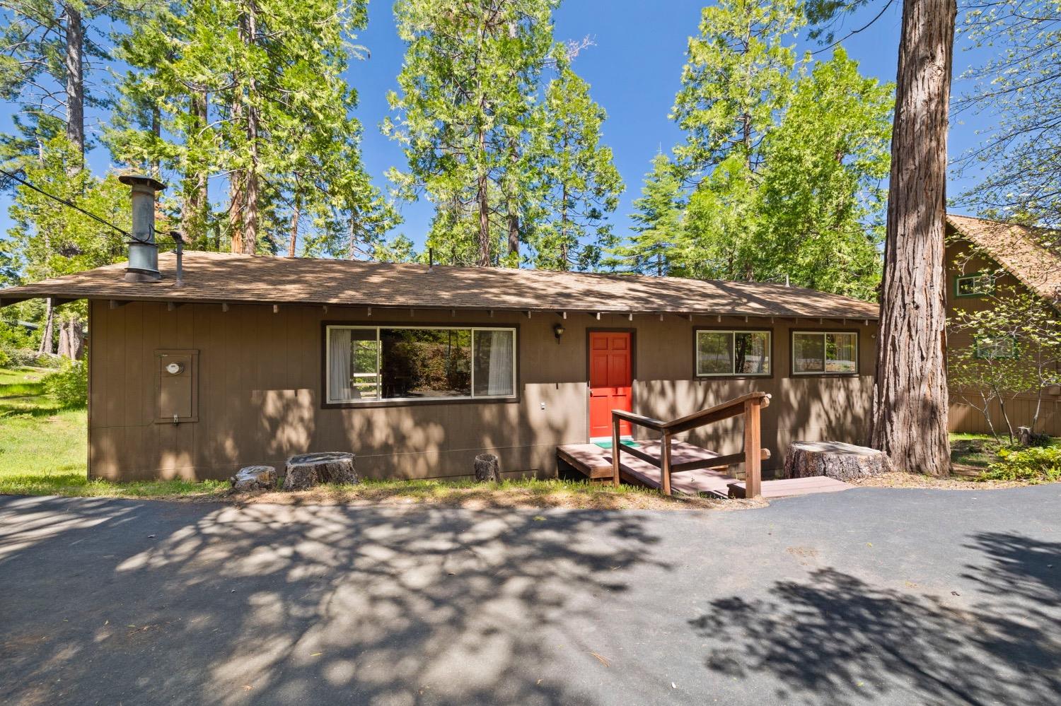 Detail Gallery Image 1 of 30 For 20427 Kutci Dr, Mi Wuk Village,  CA 95346 - 2 Beds | 2 Baths