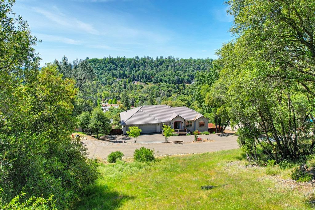 Detail Gallery Image 3 of 74 For 1487 Sean Dr, Placerville,  CA 95667 - 4 Beds | 2/1 Baths
