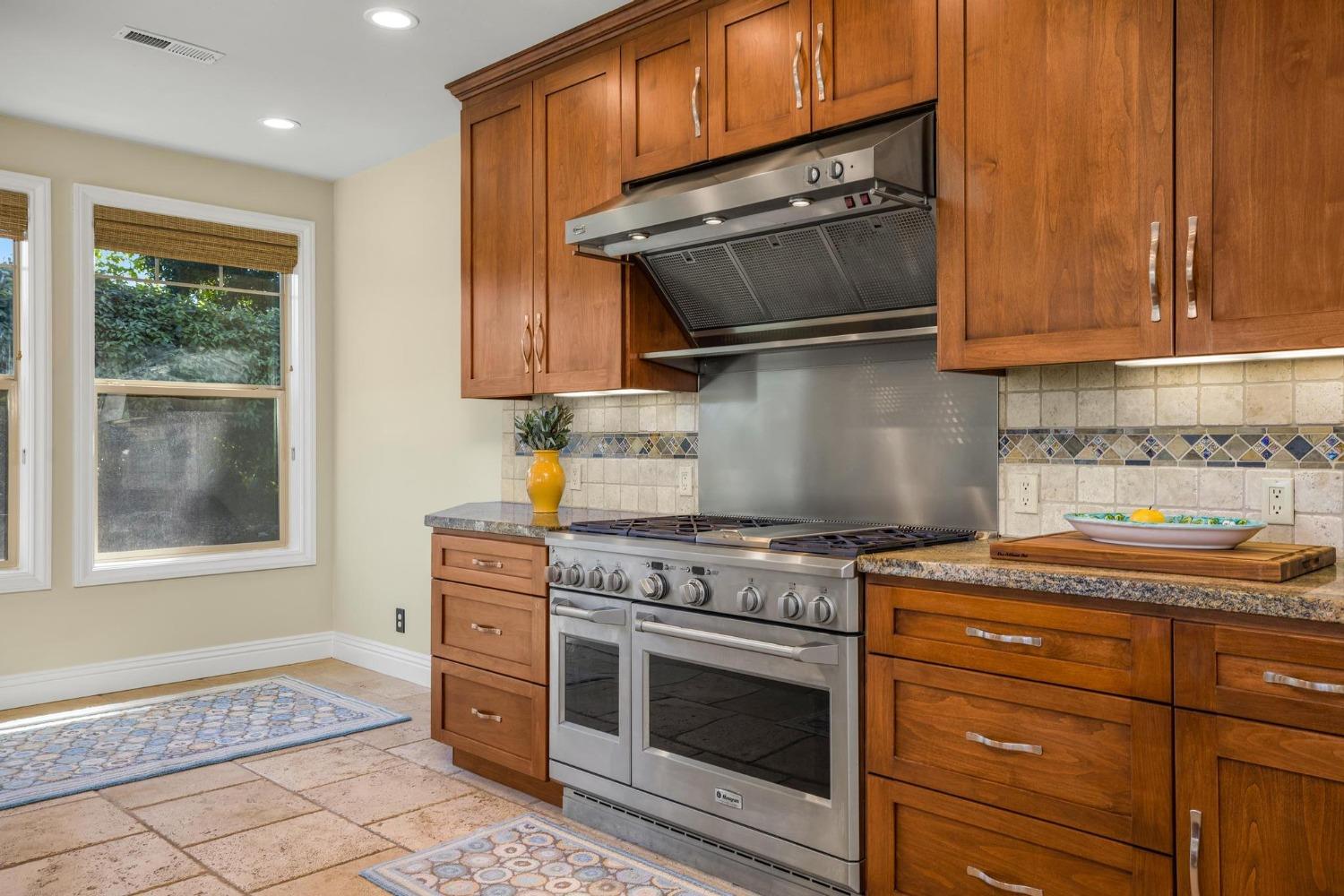 Detail Gallery Image 10 of 41 For 1281 Knolls Dr #217,  Copperopolis,  CA 95228 - 3 Beds | 3/1 Baths