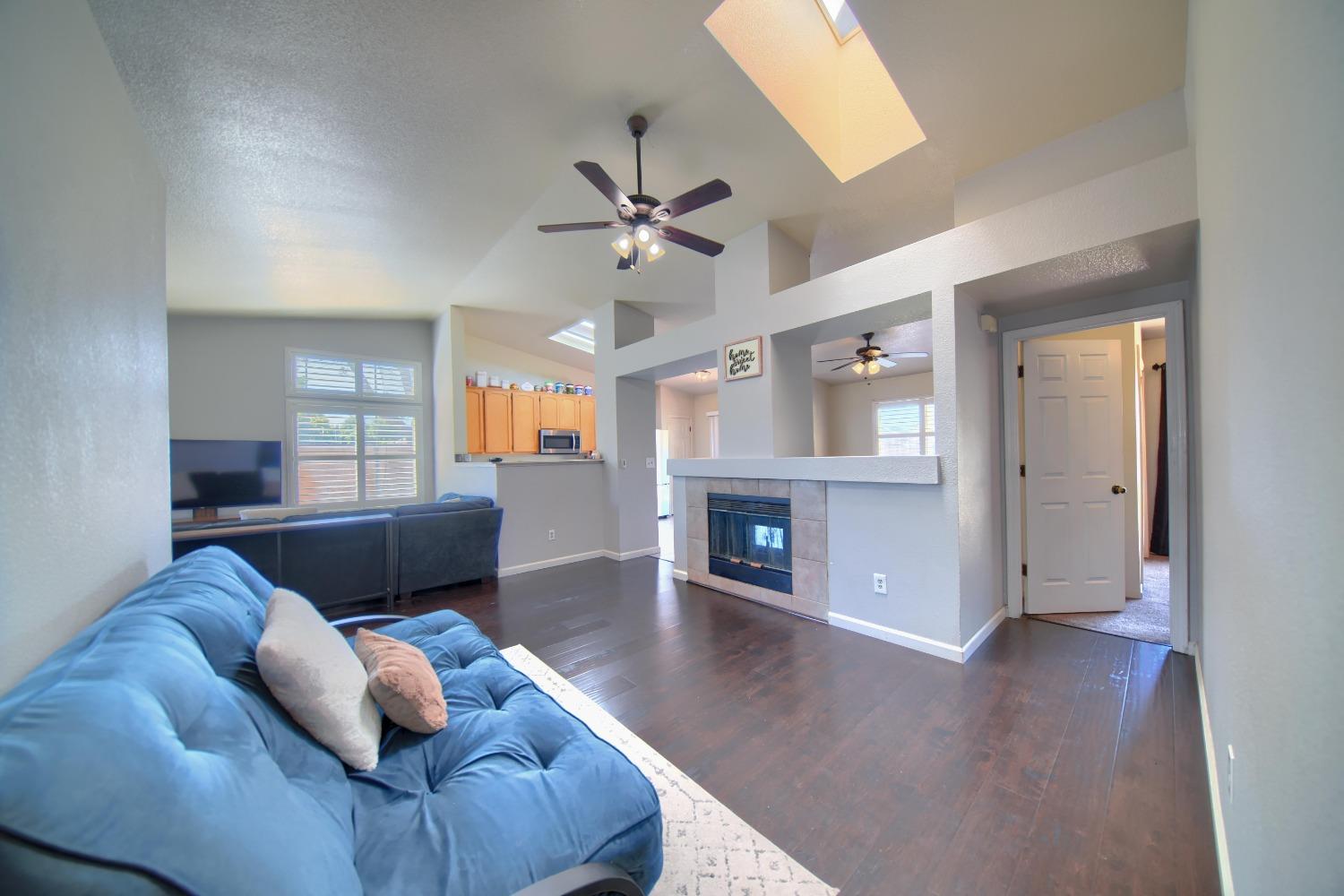 Detail Gallery Image 47 of 99 For 1193 Williams Ct, Manteca,  CA 95337 - 3 Beds | 2 Baths