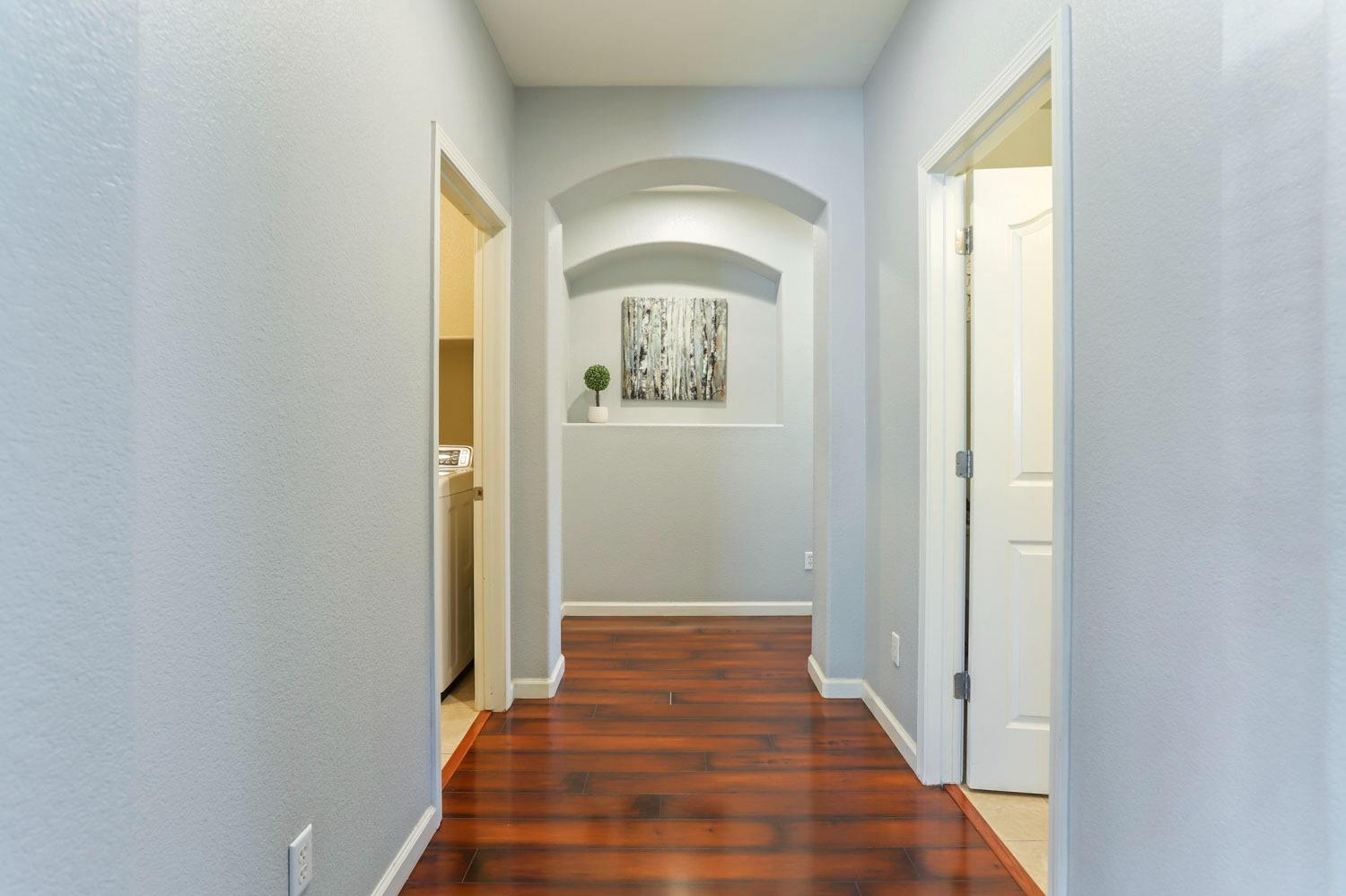 Detail Gallery Image 20 of 52 For 17724 Strawberry Glen St, Lathrop,  CA 95330 - 4 Beds | 3/1 Baths