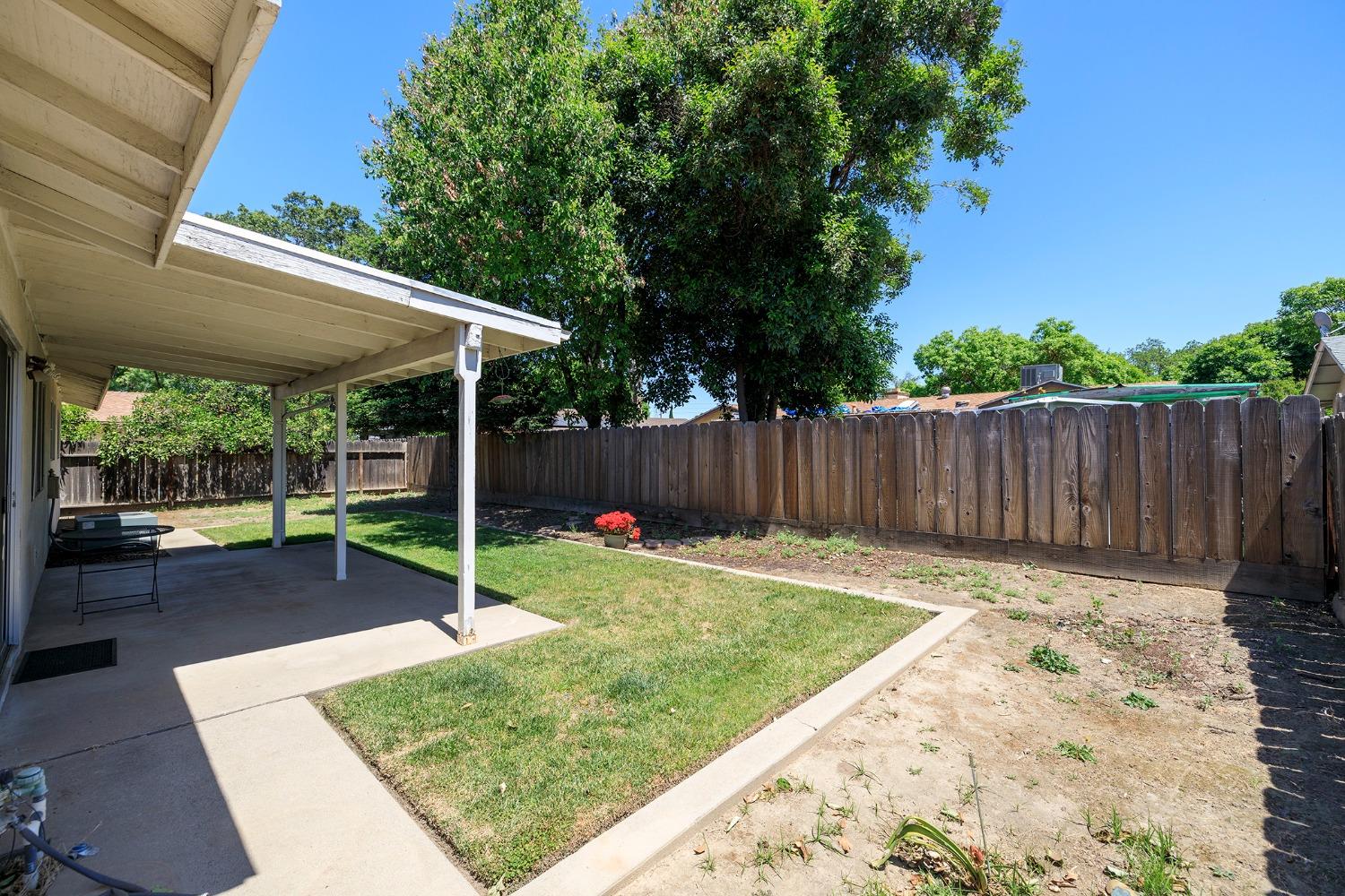 Detail Gallery Image 42 of 51 For 1520 Staci Ln, Modesto,  CA 95355 - 3 Beds | 2 Baths