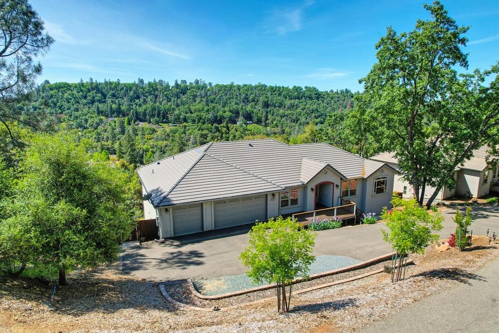 Detail Gallery Image 5 of 74 For 1487 Sean Dr, Placerville,  CA 95667 - 4 Beds | 2/1 Baths