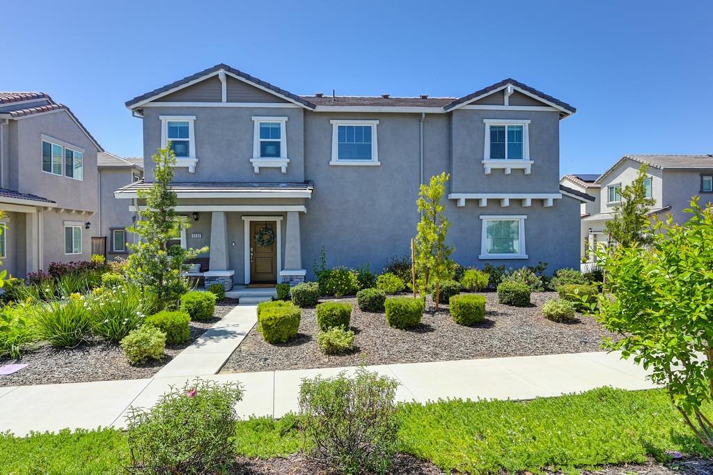 Detail Gallery Image 1 of 54 For 5232 Cumberland Dr, Roseville,  CA 95747 - 3 Beds | 2 Baths