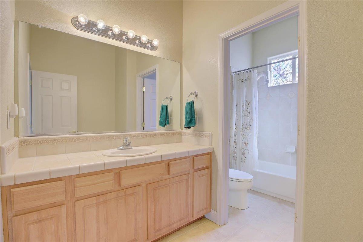 Detail Gallery Image 37 of 51 For 2239 Pecan Dr, Yuba City,  CA 95991 - 4 Beds | 2 Baths