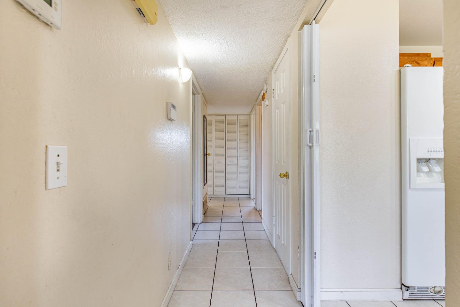 Detail Gallery Image 12 of 32 For 920 Houser Ln, Modesto,  CA 95351 - 3 Beds | 1/1 Baths