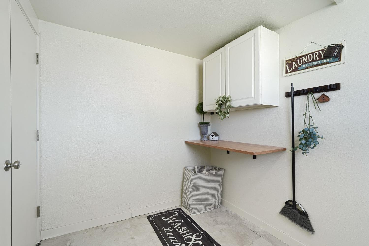 Detail Gallery Image 18 of 23 For 1431 S School St, Lodi,  CA 95240 - 3 Beds | 1 Baths