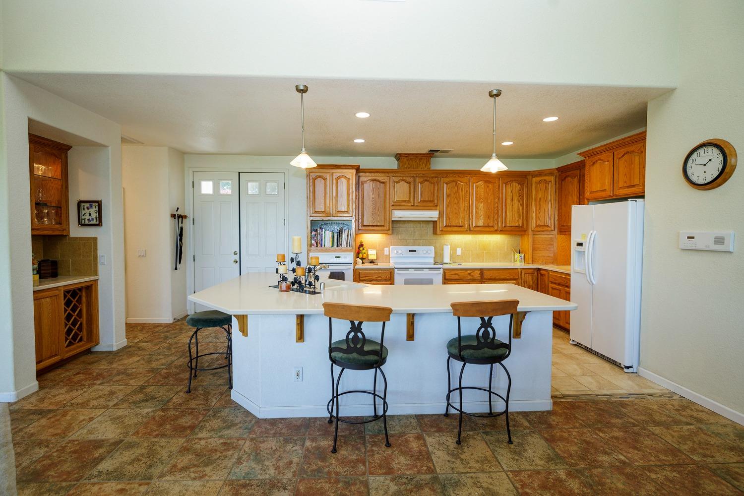 Detail Gallery Image 30 of 74 For 10012 Country Oak Ct, Oakdale,  CA 95361 - 3 Beds | 3/1 Baths