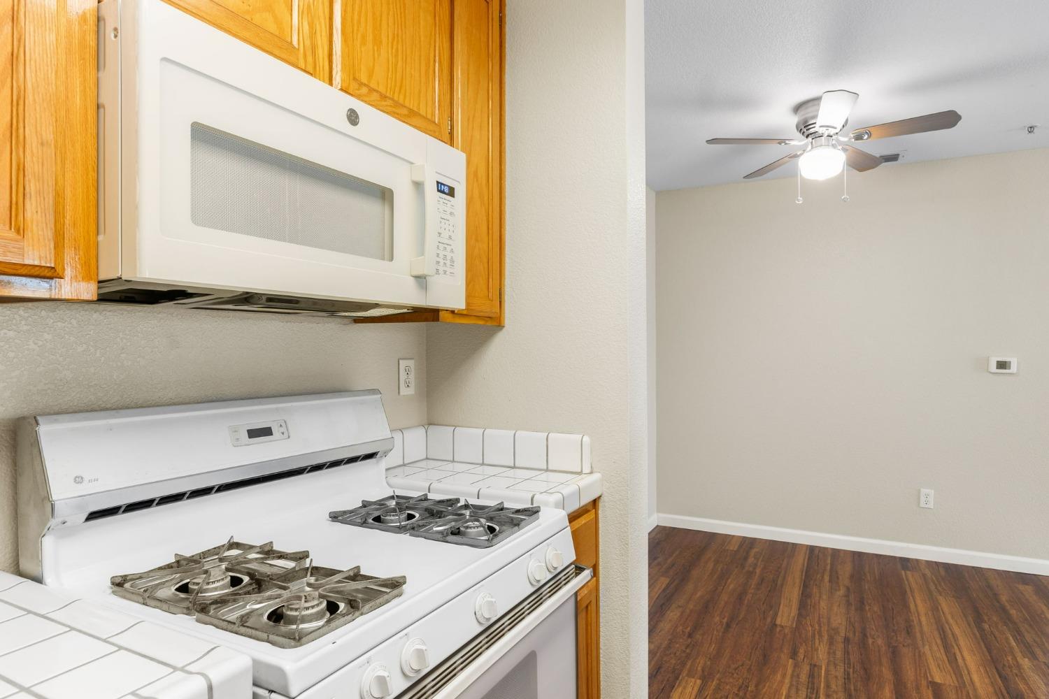 Detail Gallery Image 16 of 34 For 8020 Walerga Rd #1141,  Antelope,  CA 95843 - 2 Beds | 2 Baths