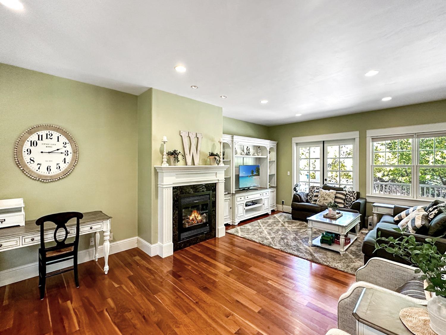 Detail Gallery Image 10 of 47 For 11648 Conestoga Dr, Grass Valley,  CA 95949 - 3 Beds | 2/1 Baths