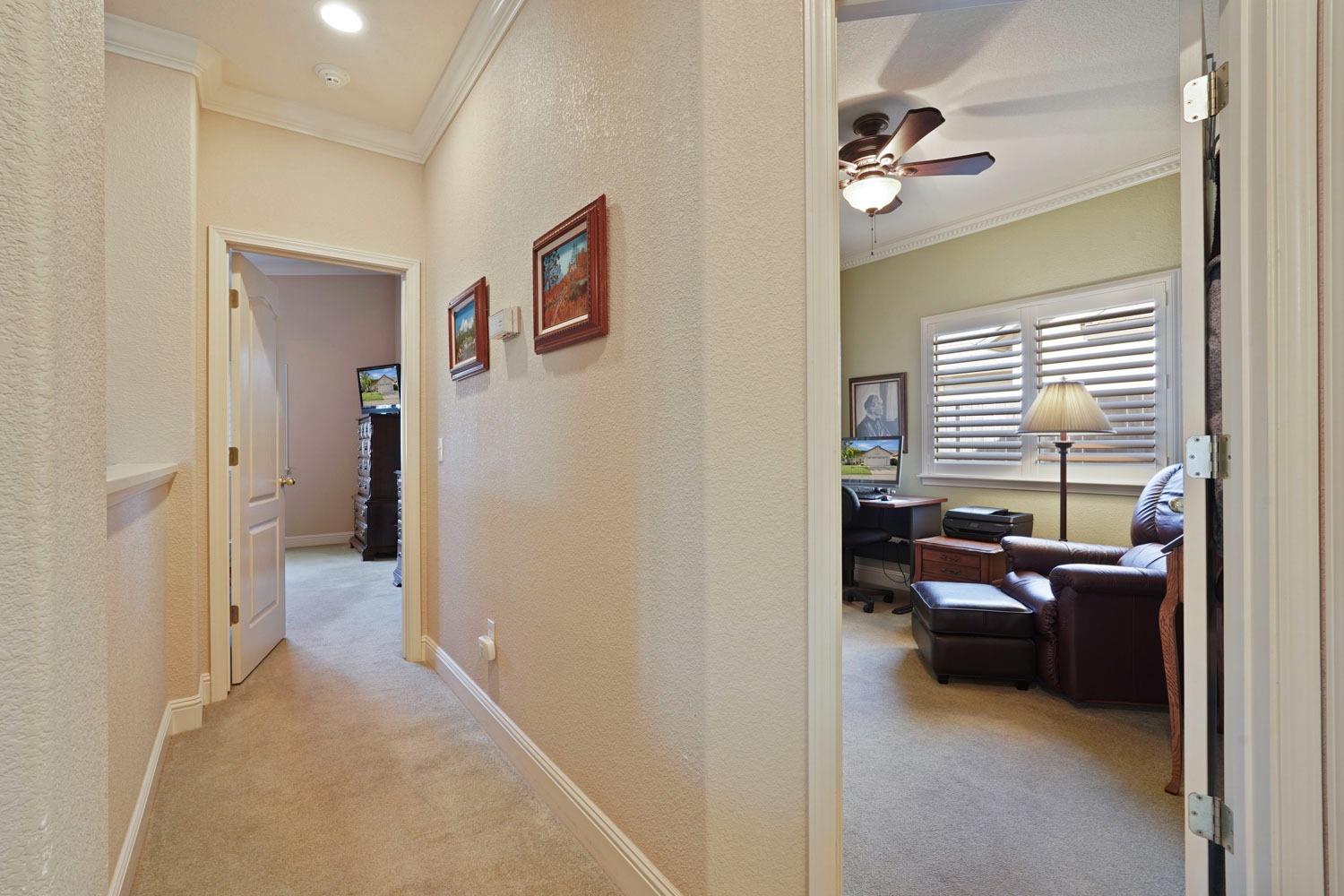 Detail Gallery Image 24 of 38 For 944 Pearwood Cir, Lodi,  CA 95242 - 3 Beds | 2 Baths