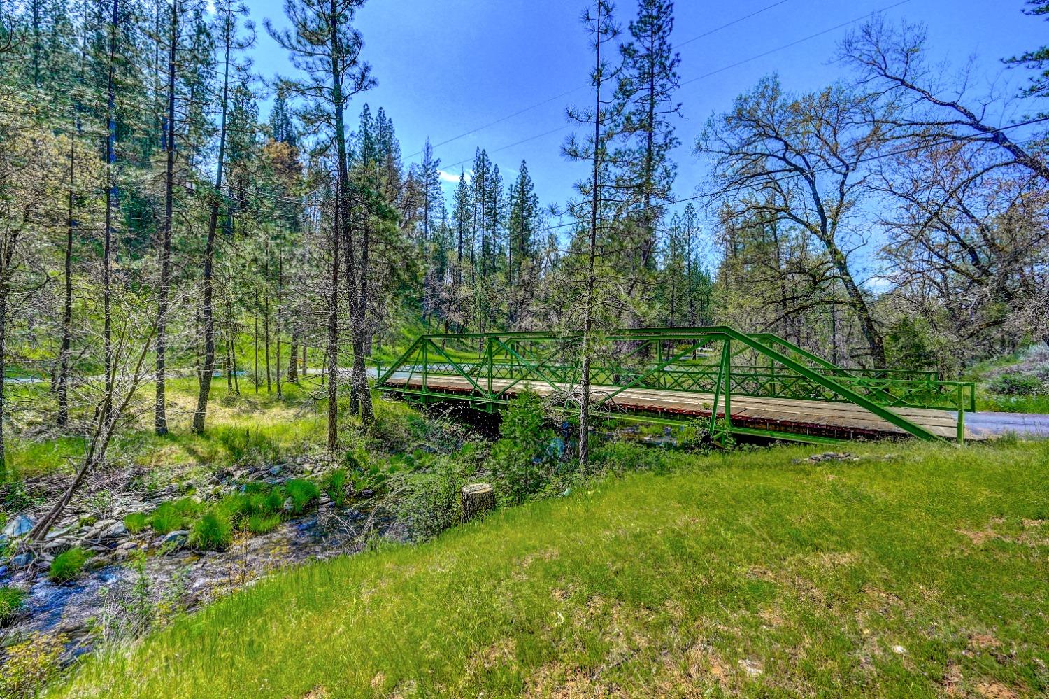 Detail Gallery Image 2 of 44 For 6098 Quartz Mine Rd, Mountain Ranch,  CA 95246 - 3 Beds | 3 Baths