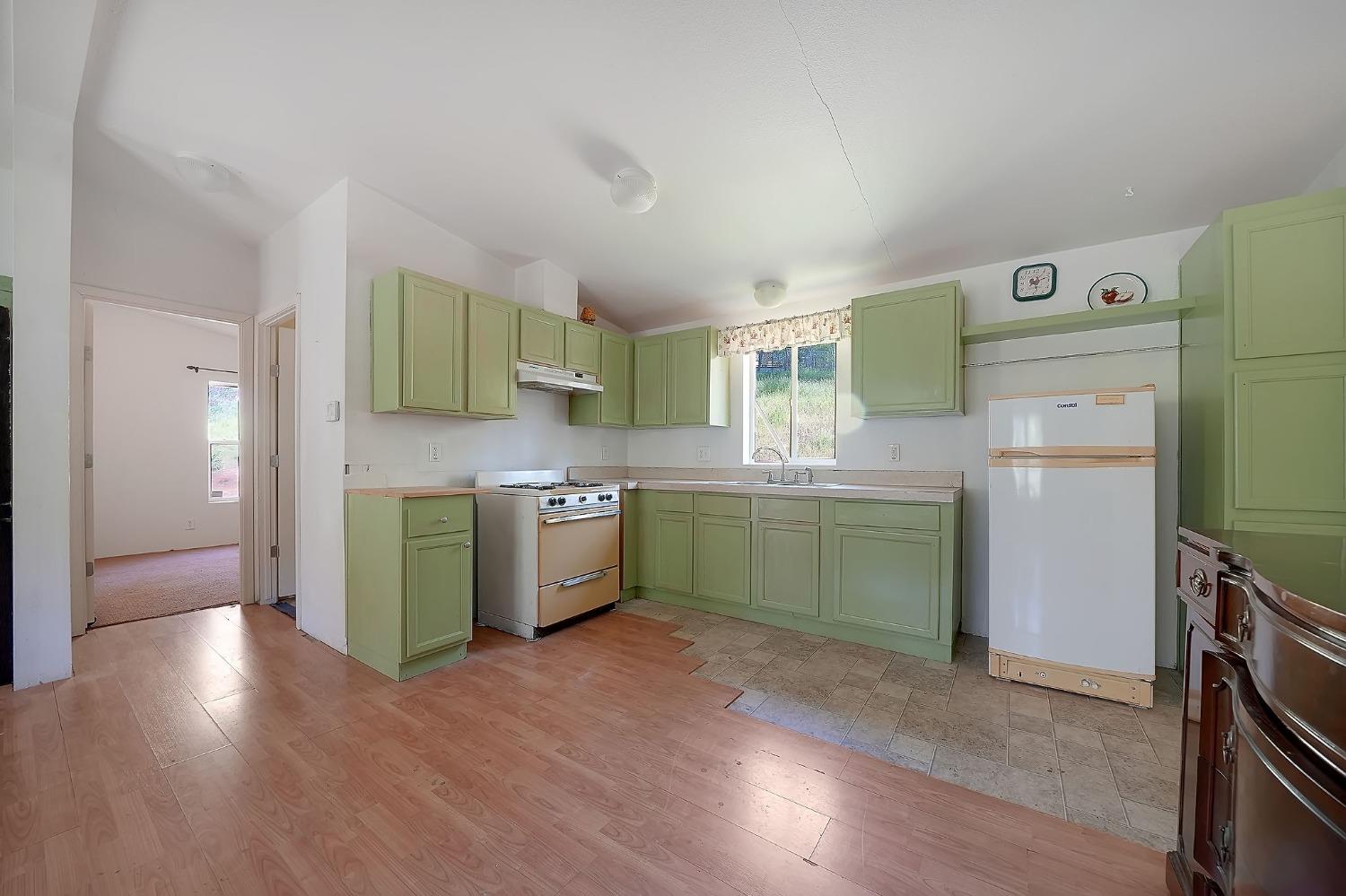 Detail Gallery Image 5 of 37 For 121 Rabbits Foot Rd, West Point,  CA 95255 - 3 Beds | 2 Baths