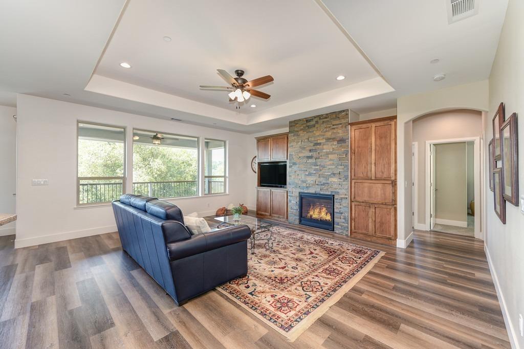 Detail Gallery Image 17 of 74 For 1487 Sean Dr, Placerville,  CA 95667 - 4 Beds | 2/1 Baths