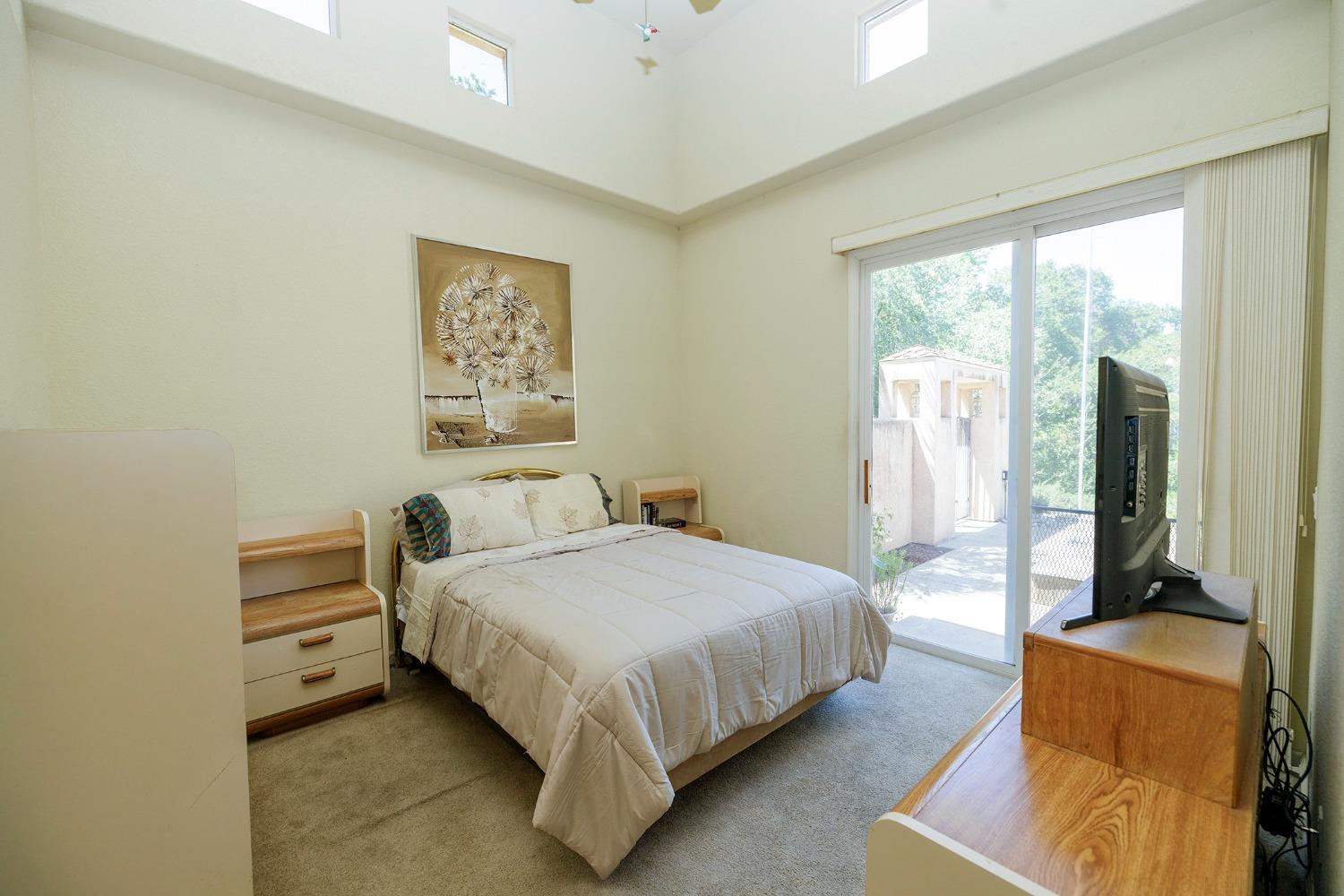 Detail Gallery Image 54 of 74 For 10012 Country Oak Ct, Oakdale,  CA 95361 - 3 Beds | 3/1 Baths