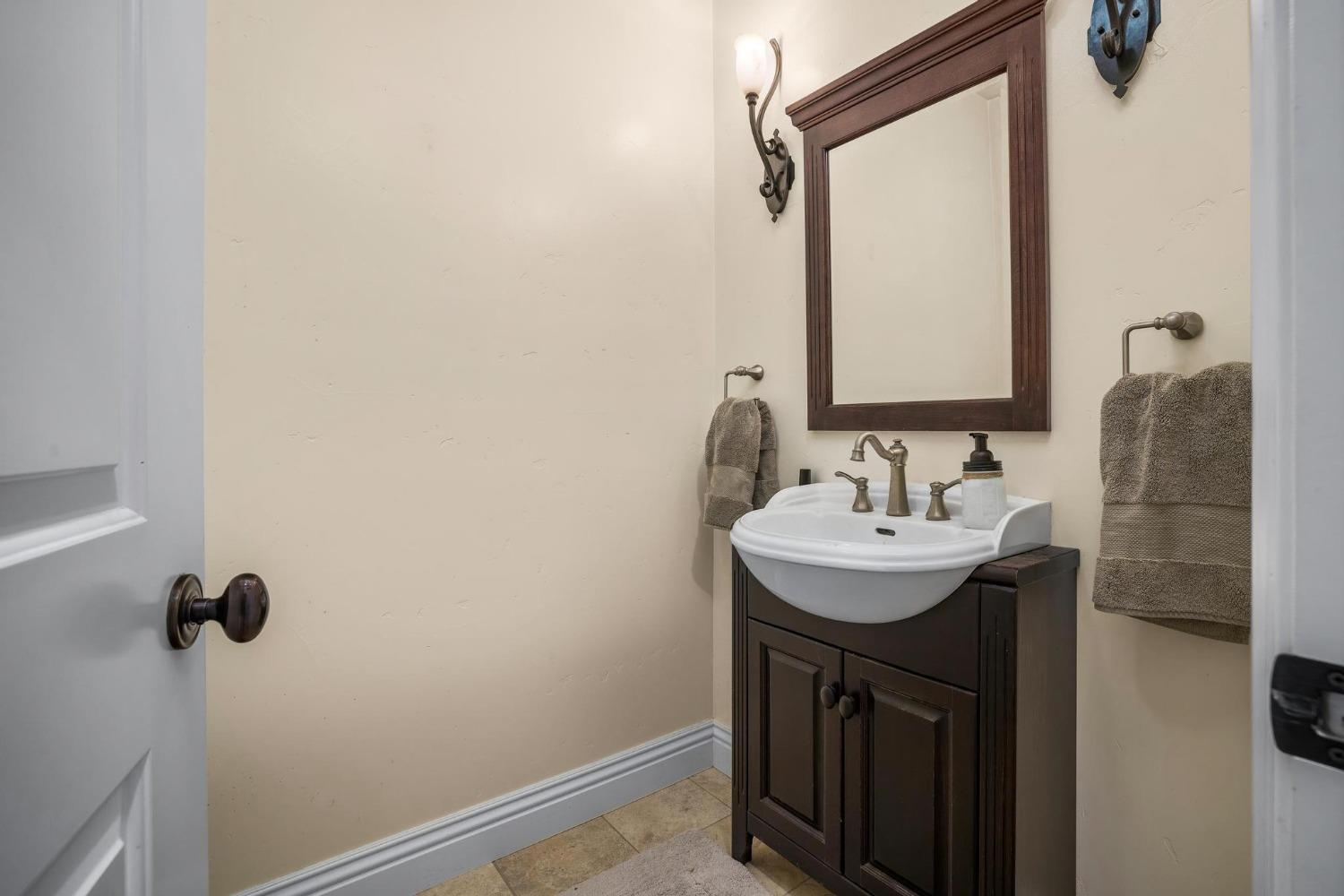 Detail Gallery Image 28 of 41 For 1281 Knolls Dr #217,  Copperopolis,  CA 95228 - 3 Beds | 3/1 Baths