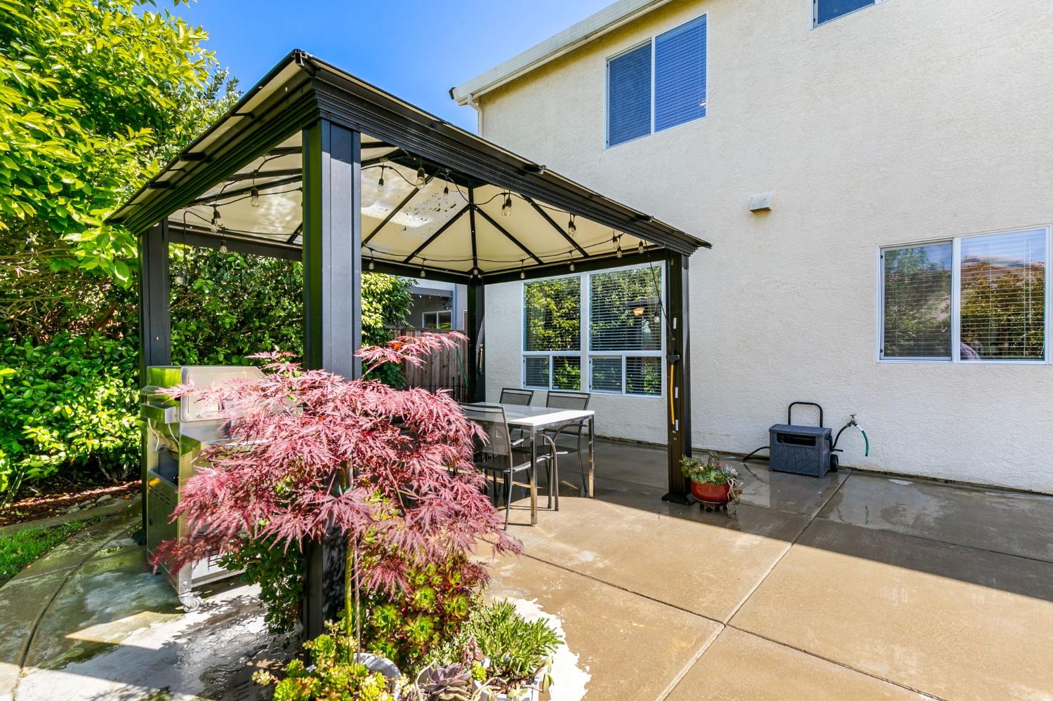 Detail Gallery Image 64 of 76 For 1680 Baroness Way, Roseville,  CA 95747 - 4 Beds | 4/1 Baths